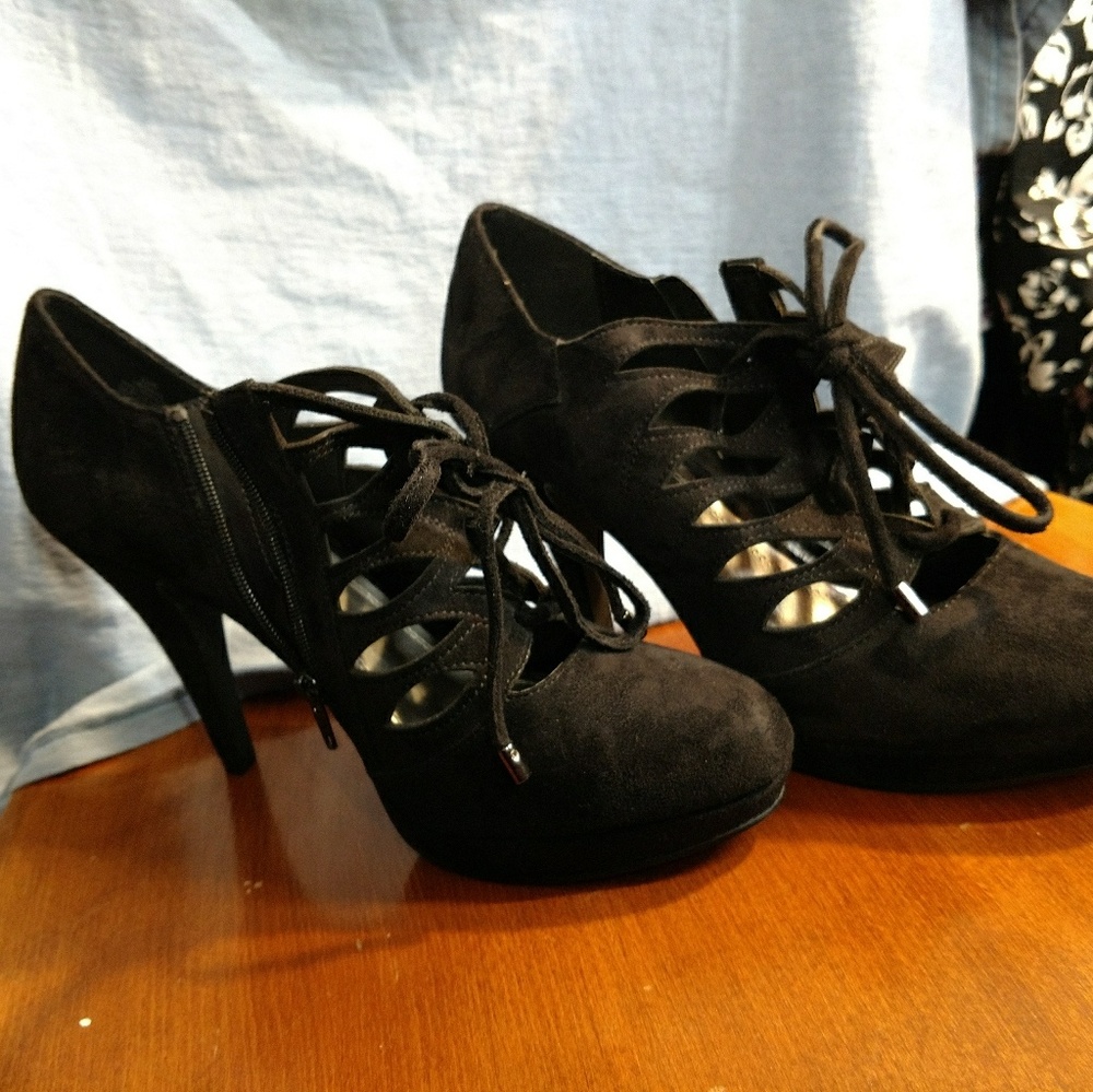 Impo stilettos